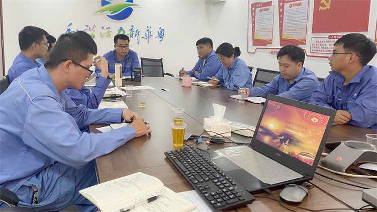 615报纸01.jpg